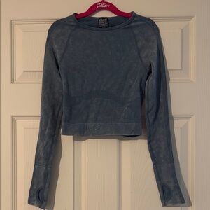 VS Pink seamless athletic top